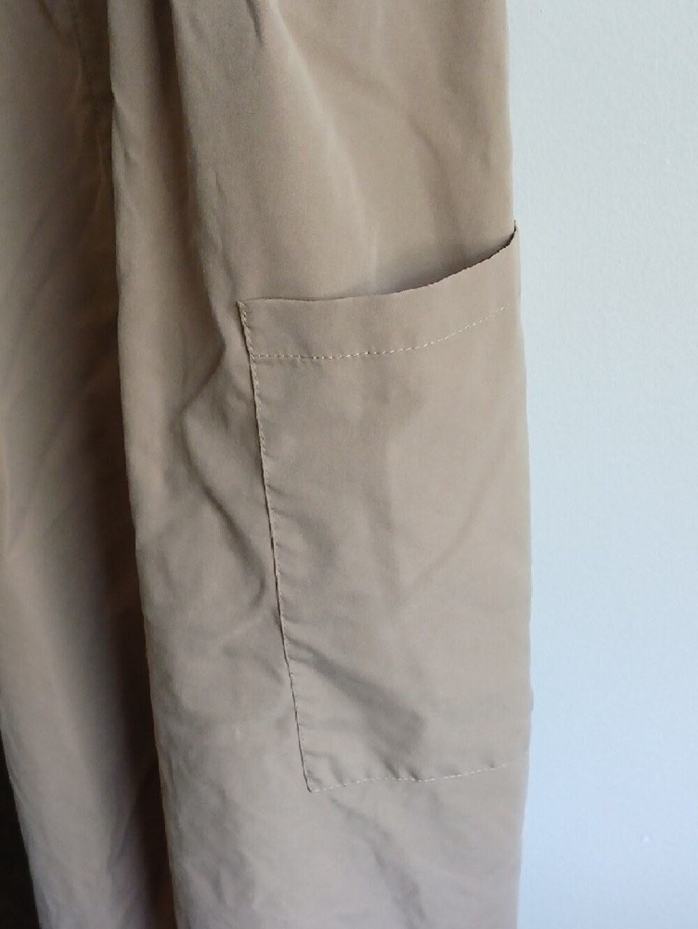 Source Unknown Tan Button-Front Midi Dress with Pockets - Picture 3 of 5